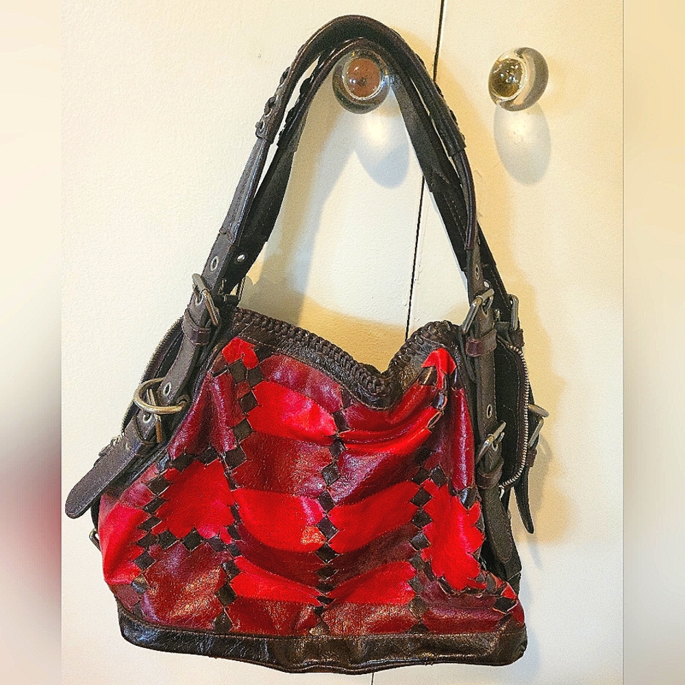 DESIGNER LOCKHEART LEATHER PURSE FOR WOMEN
